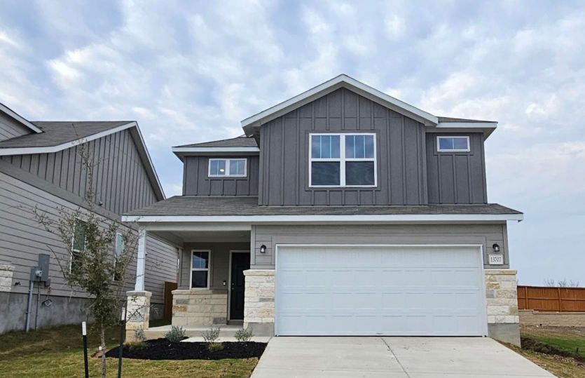 Exterior:13707 Anchor Way - Coolidge