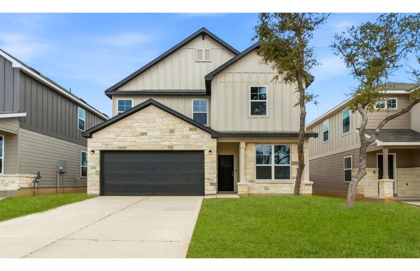 Exterior:Sandalwood Exterior