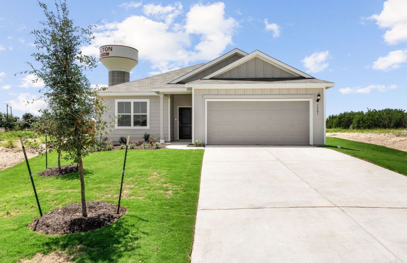 Exterior:Move-In Ready Home