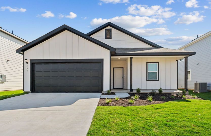 Exterior:Front Exterior