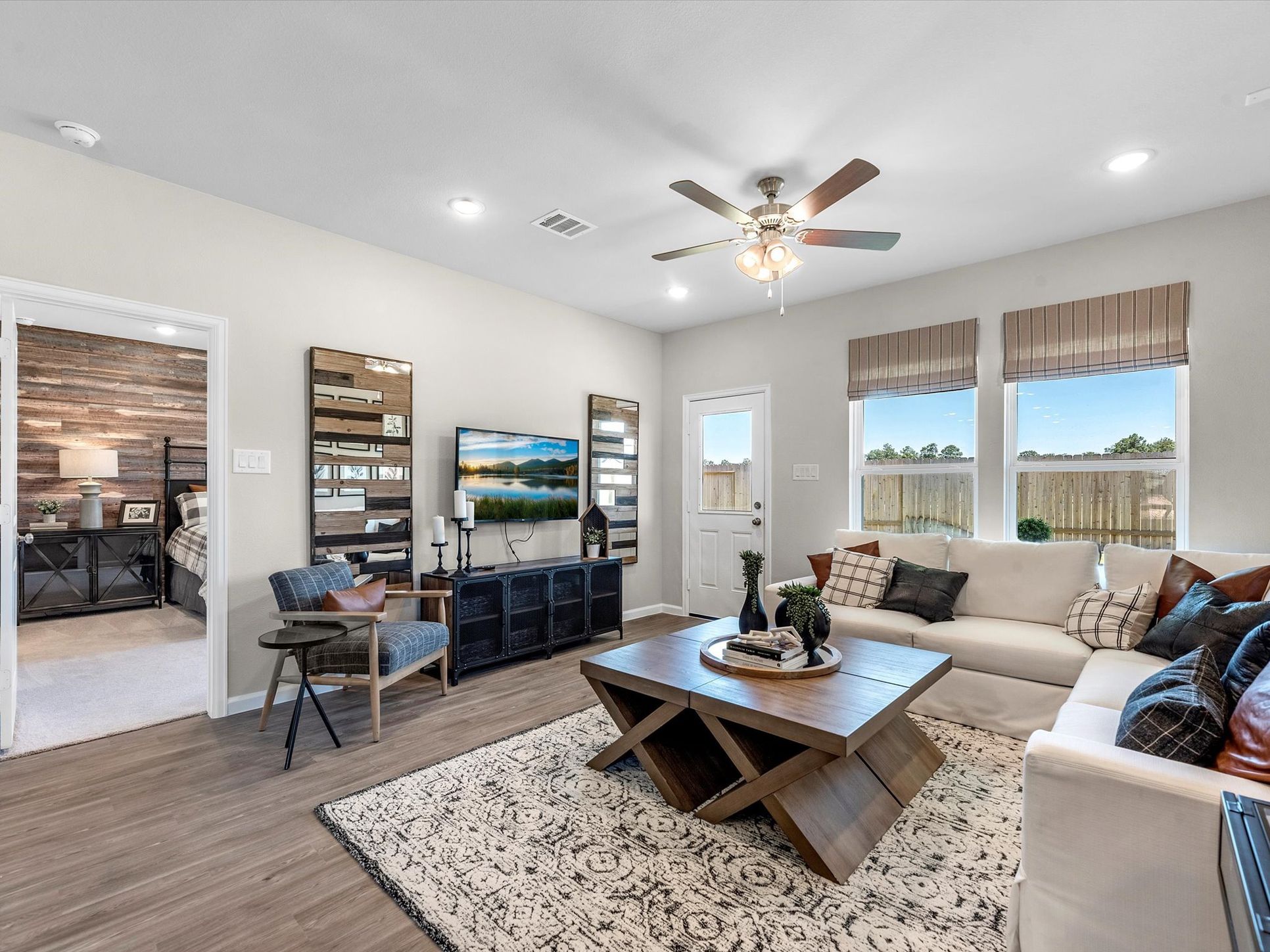 Granger Pines,77302