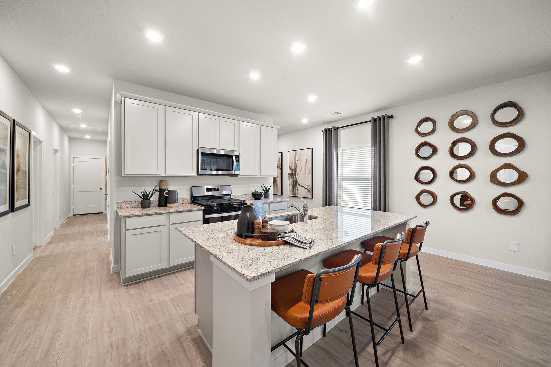 Elm Estates,77515