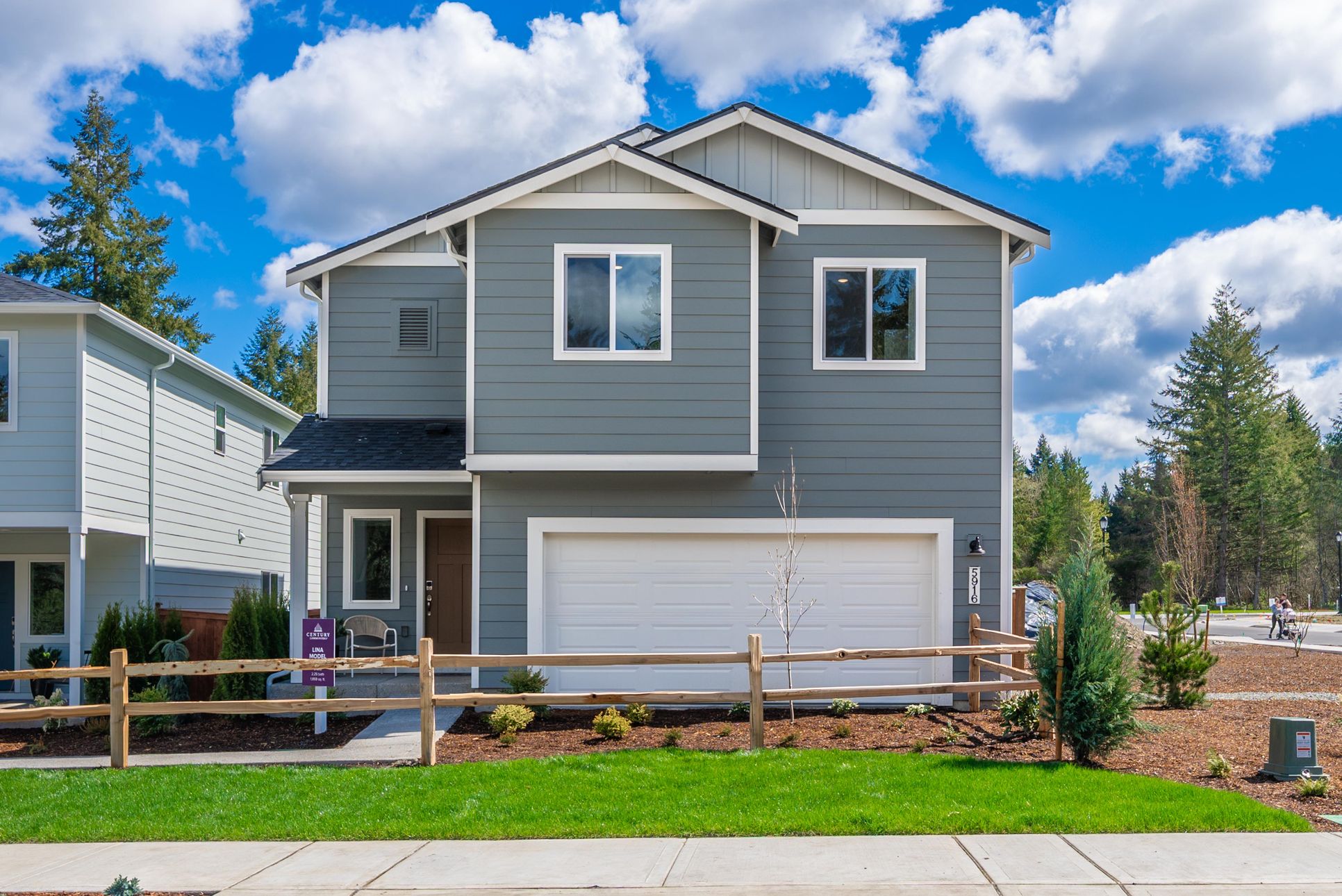 Aurora Oaks,98513