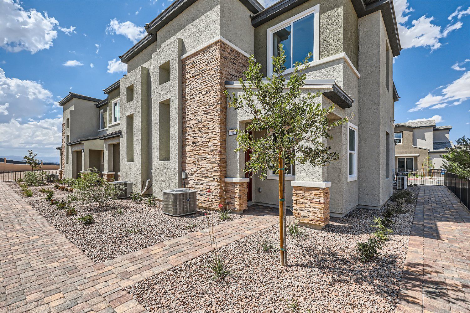 Alderidge Townhomes,89011