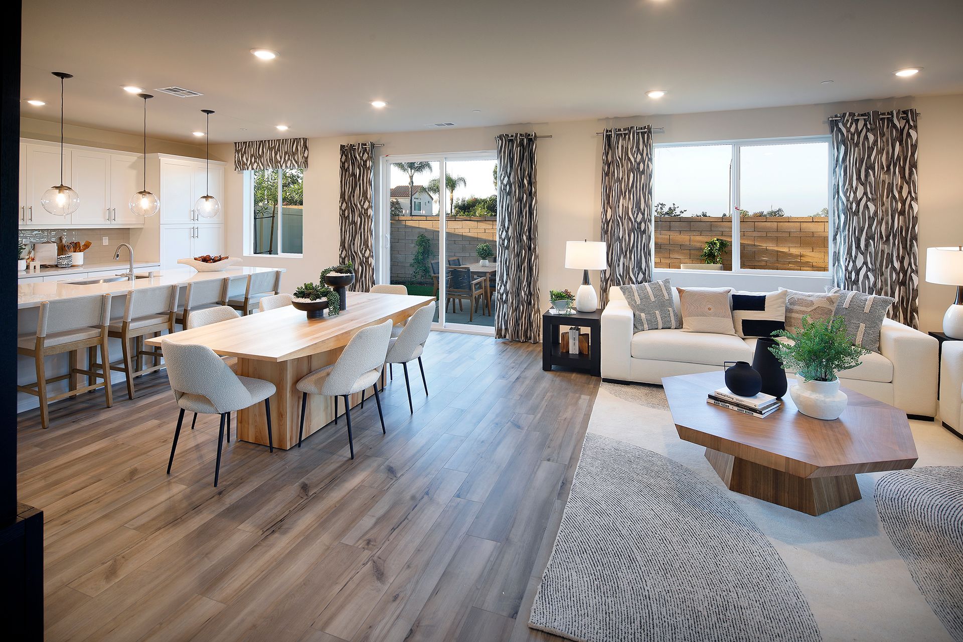 Highland Park,92346