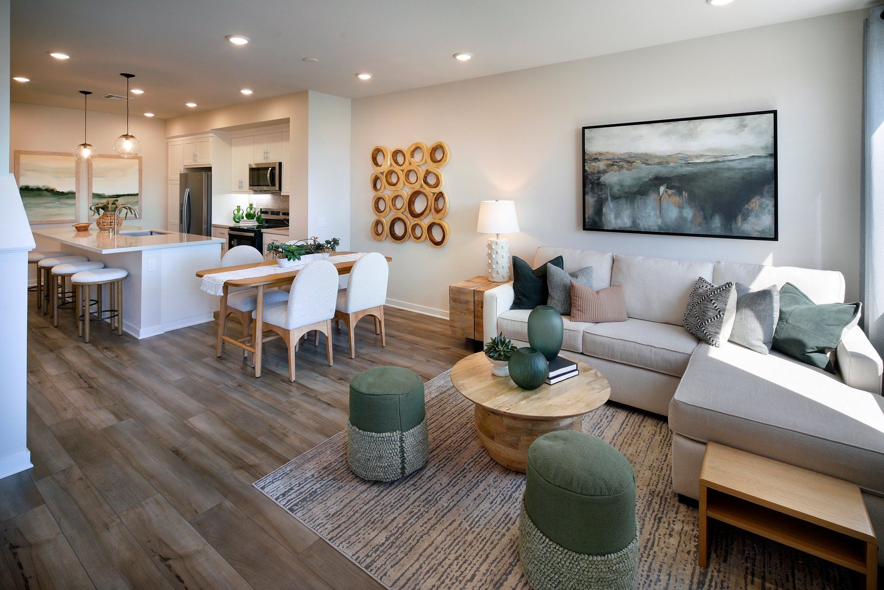 Brookhaven,91733