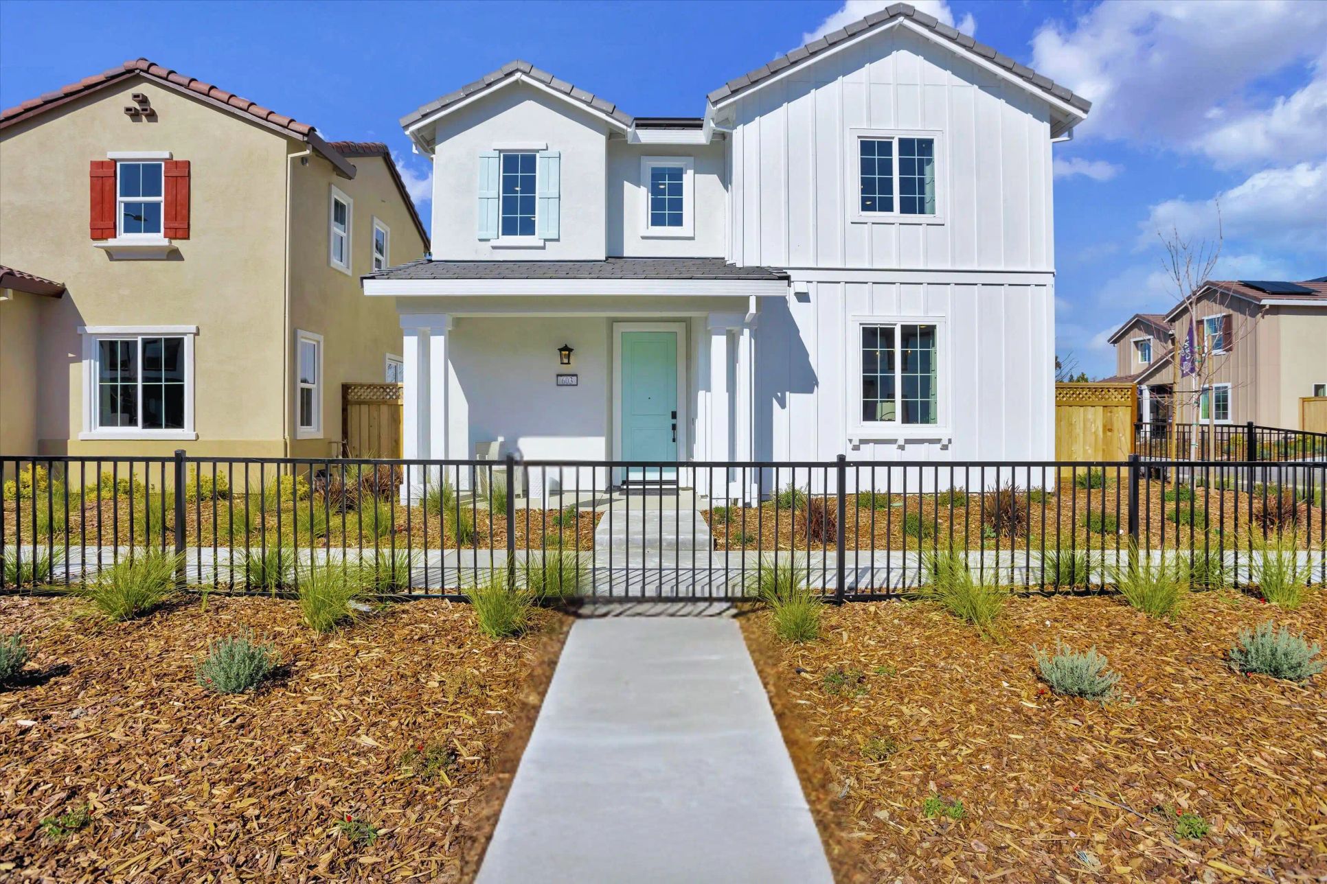 Trailside Collection,95691