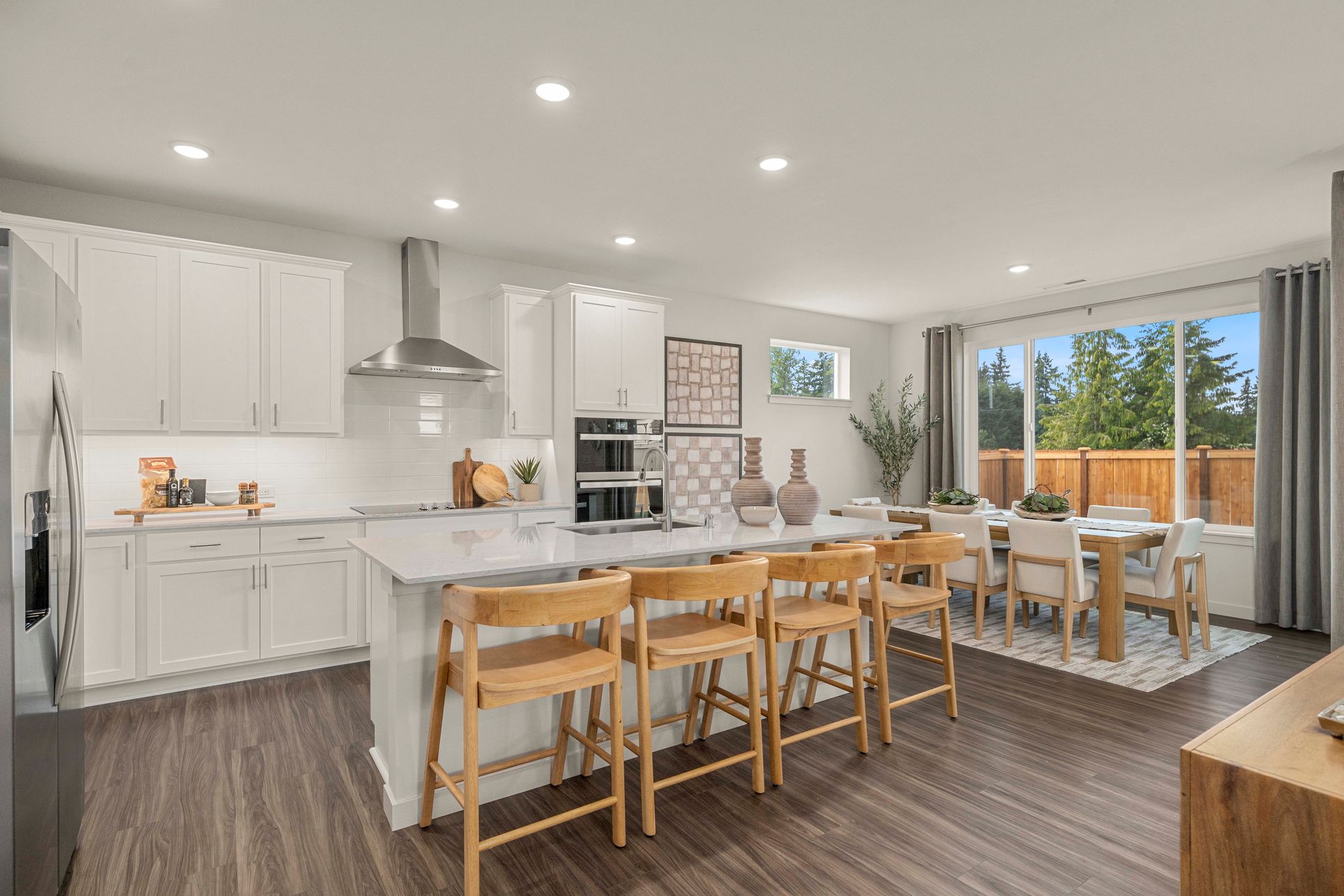 Heritage Heights,98373