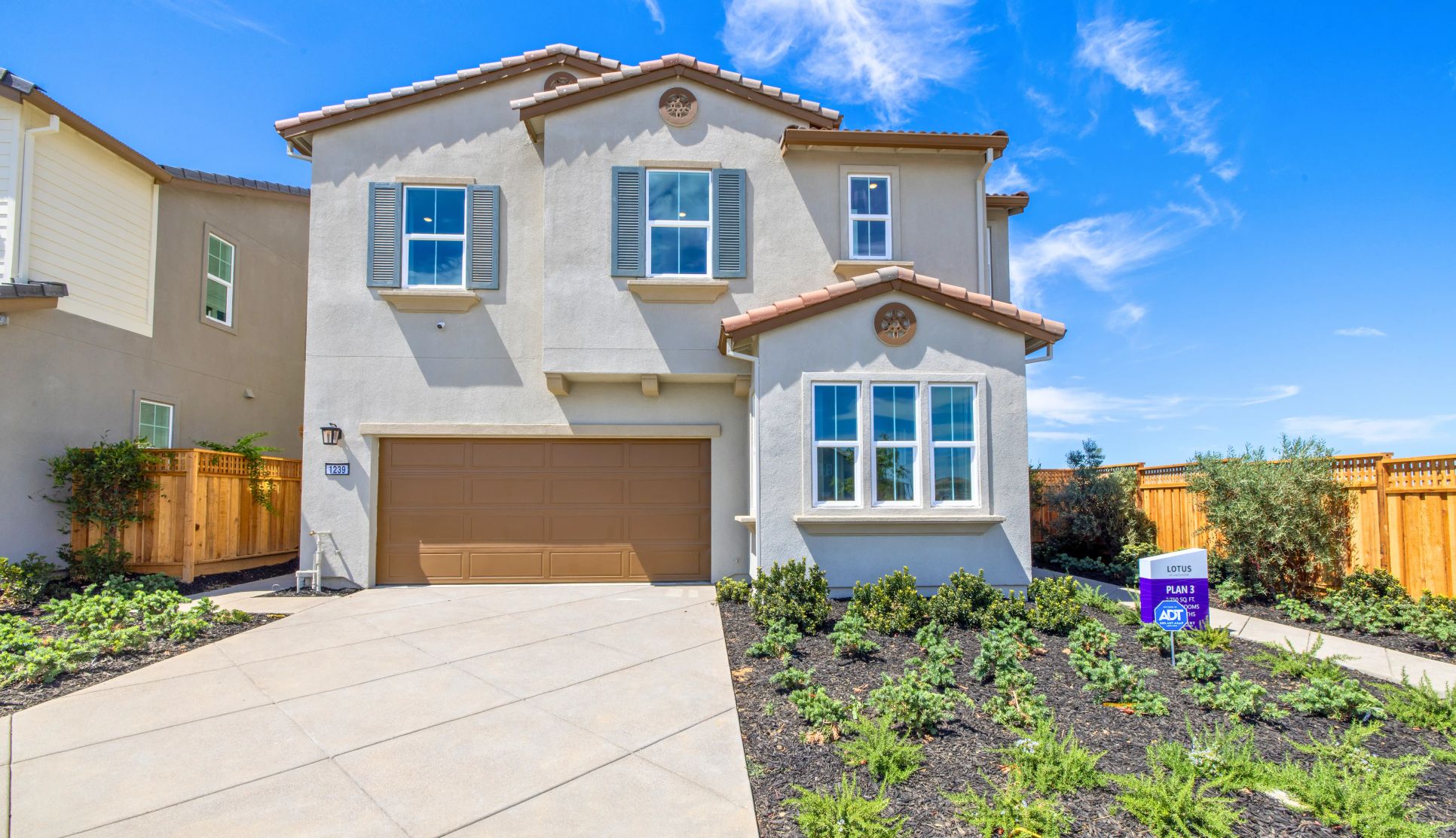 Lotus at Lakeshore,95391