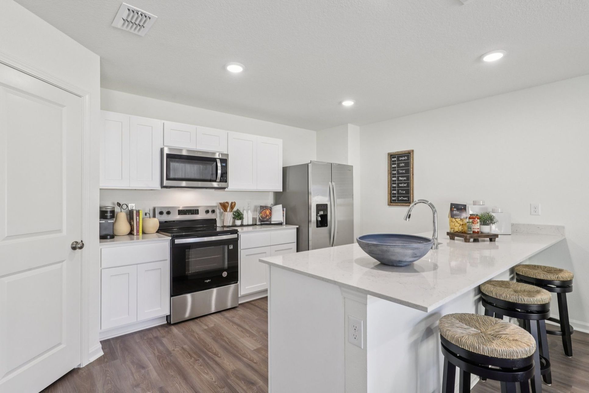 Riverdale Hills,29302