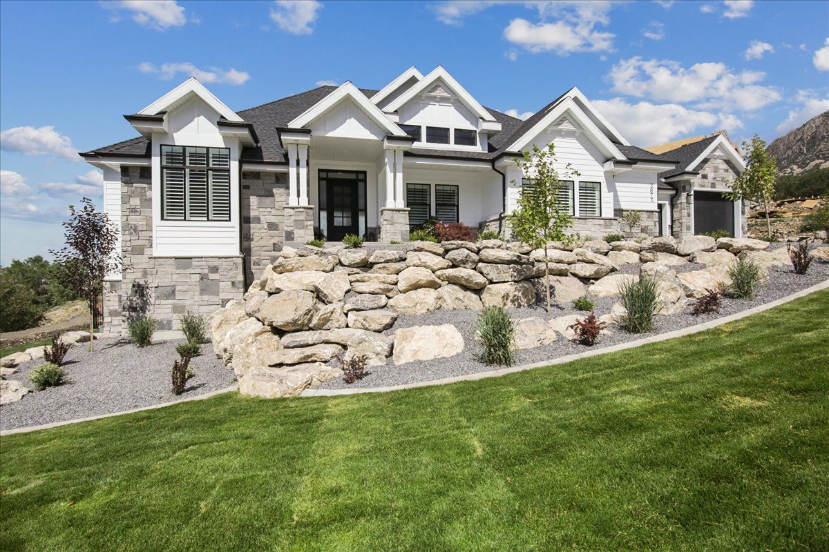 CF Olsen Homes,84401