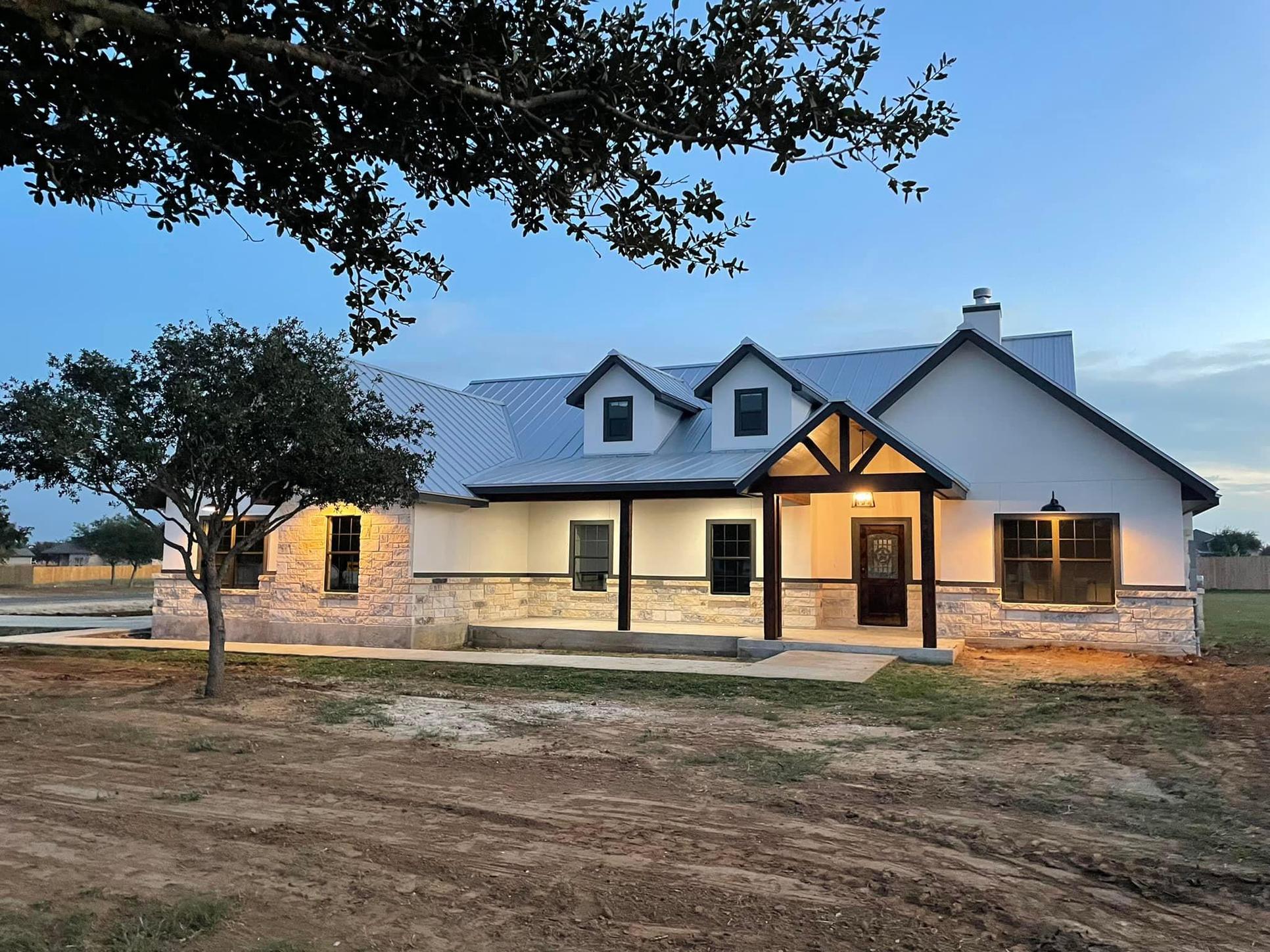 Champion Custom Homes,78065