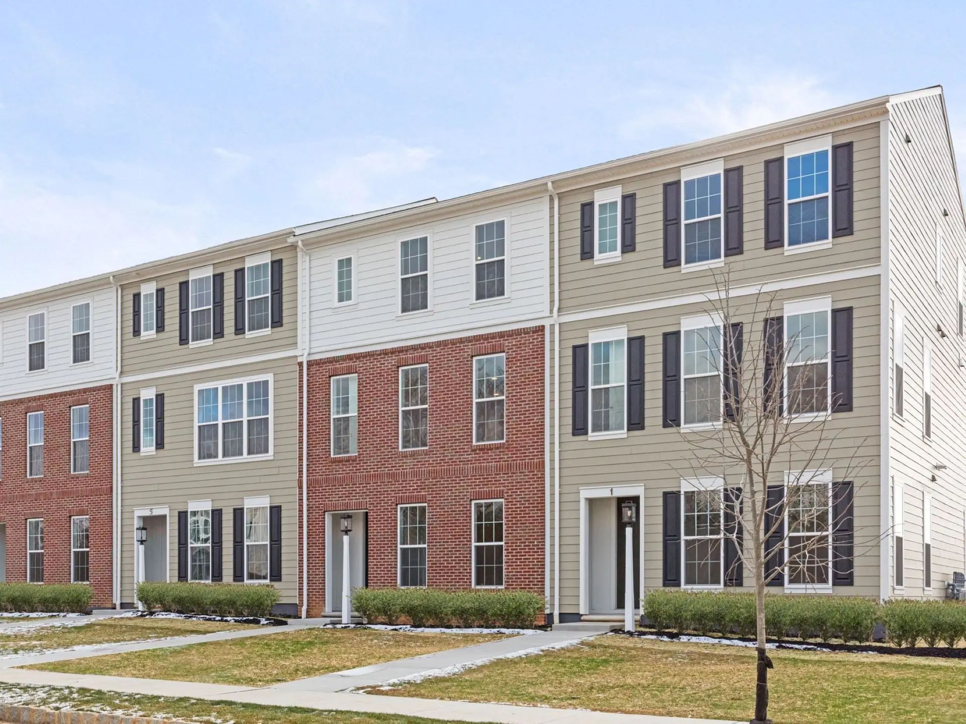 3 Sage St -T2210 40221-01