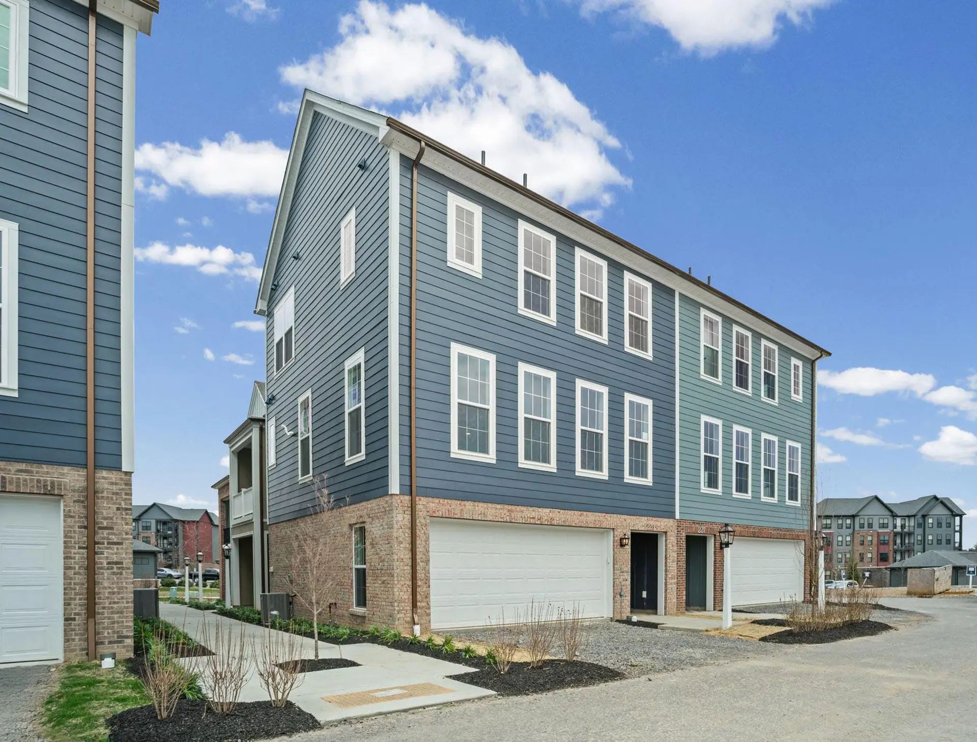 225 Oliver Way-T2622 32-22-2E-05–2604