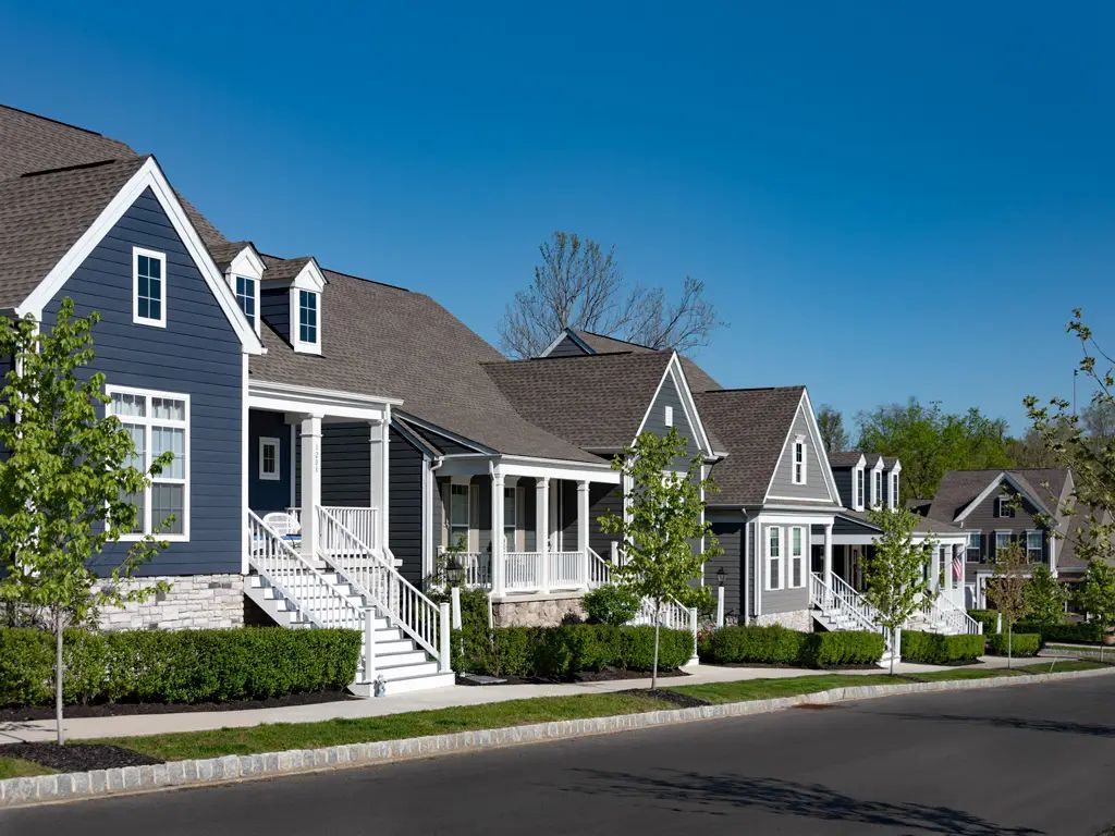 Beautiful homes in a neighborhood you love:Beautiful homes in a neighborhood you love