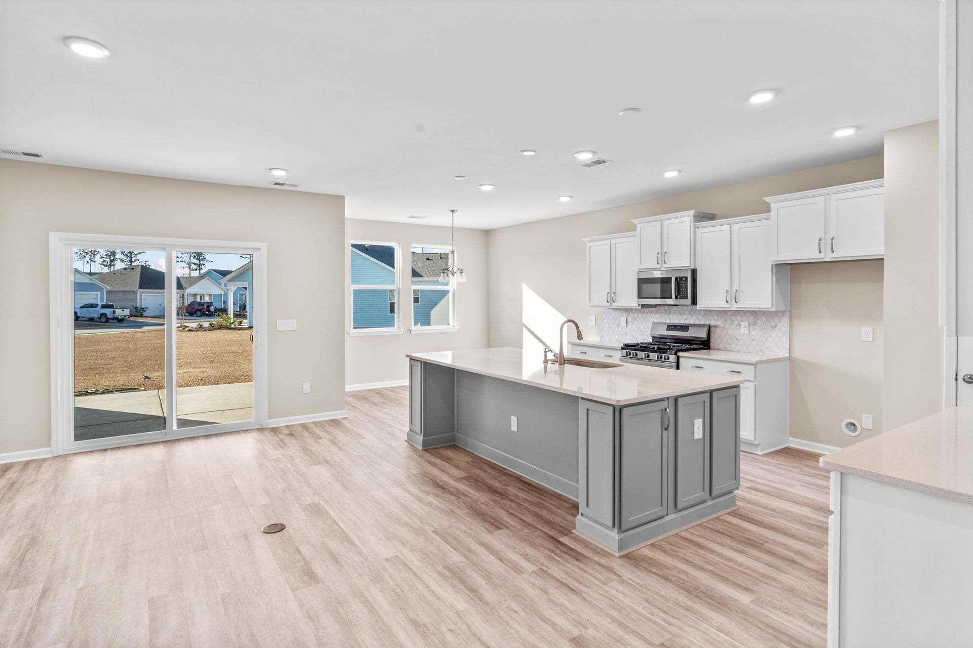 Interior:Actual Home - Kitchen