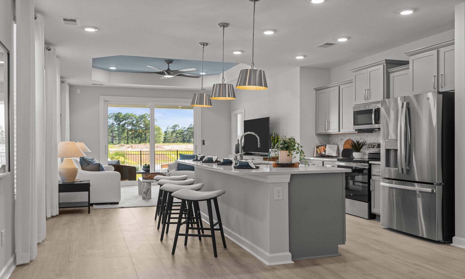 Interior:Kitchen