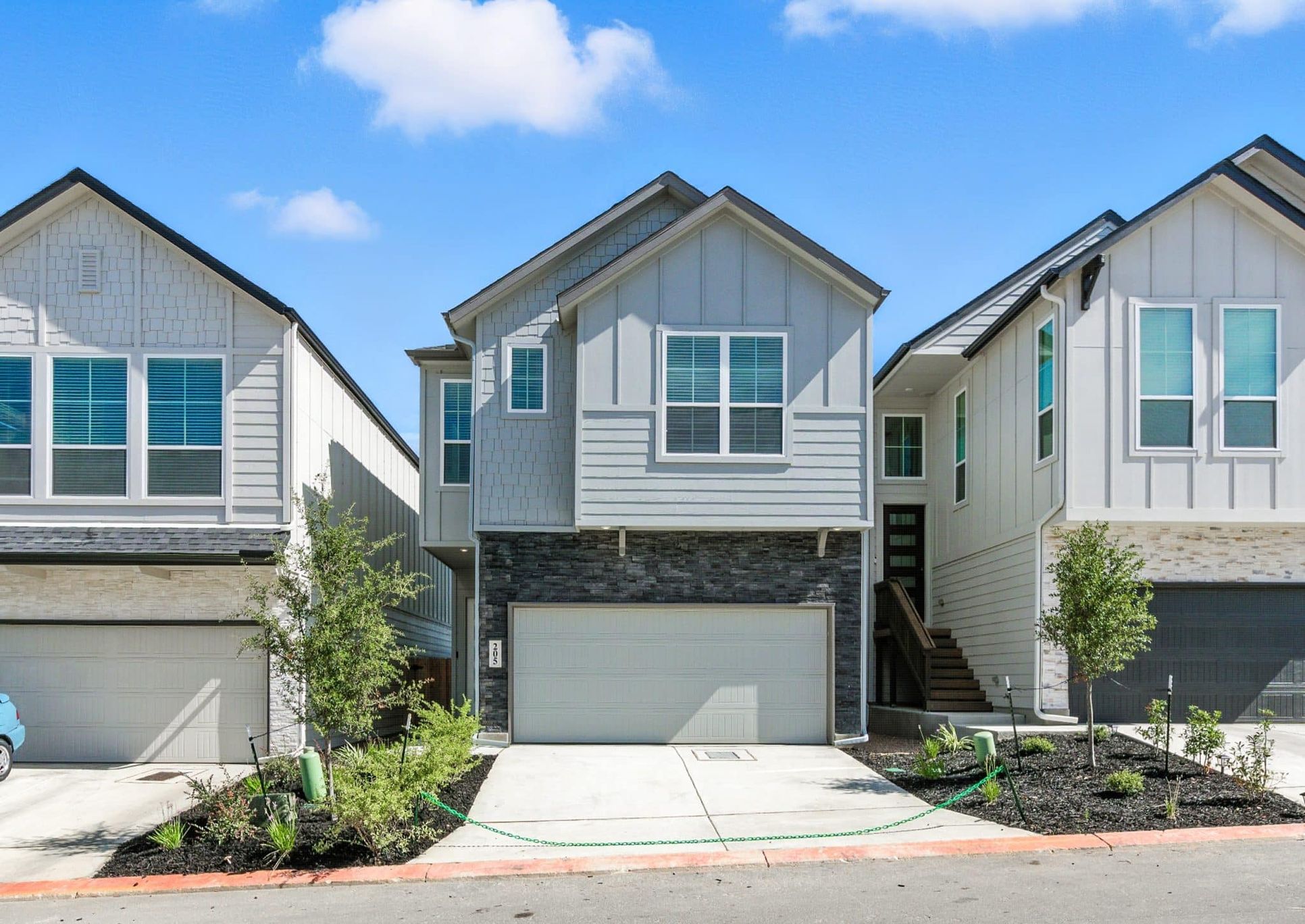 Rose-Hill-Unit-205-Full-Size-2-scaled:Rose-Hill-Unit-205-Full-Size-2-scaled.jpg