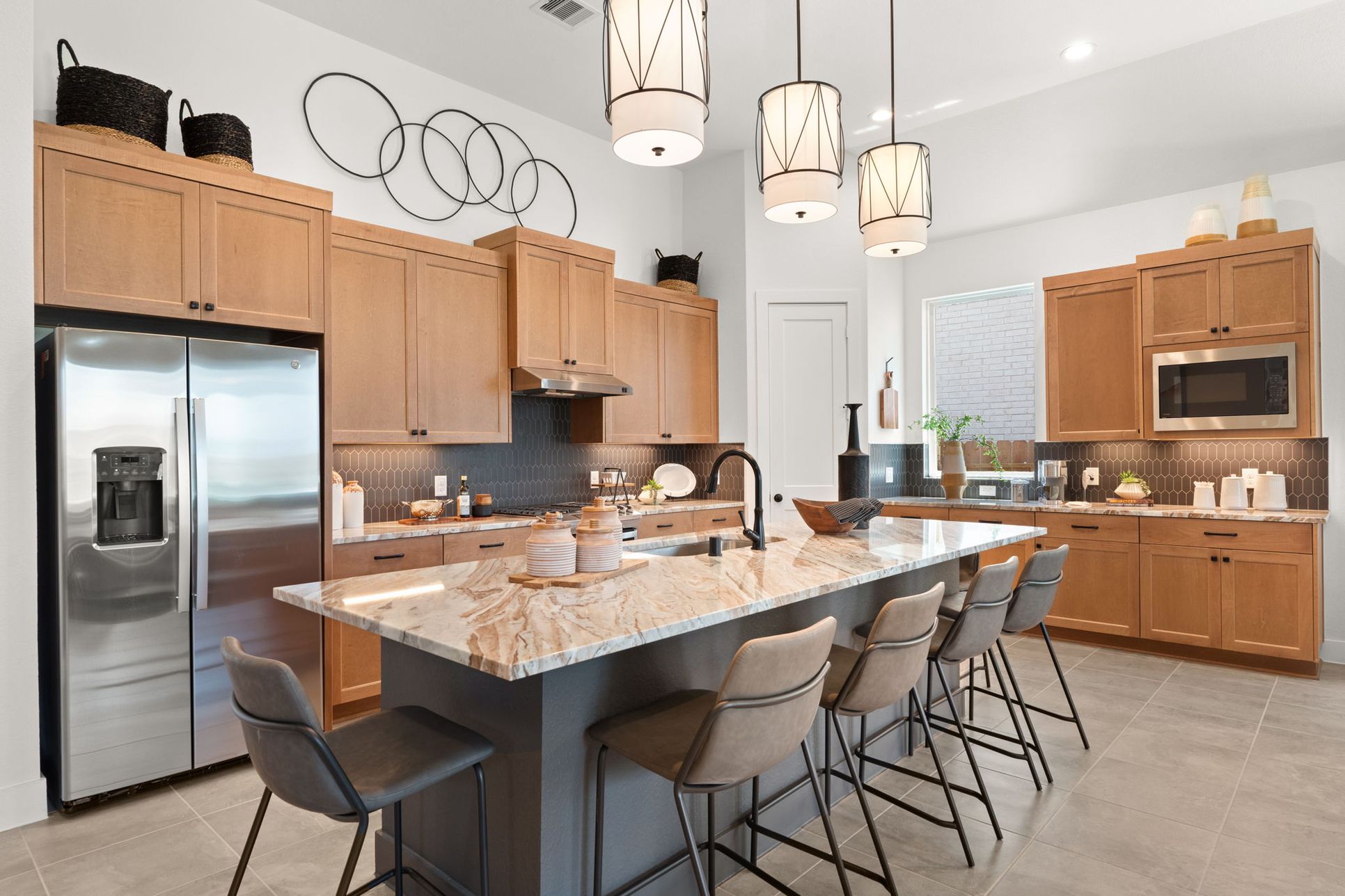 10-web-or-mls-MK306856:10-web-or-mls-MK306856.jpg
