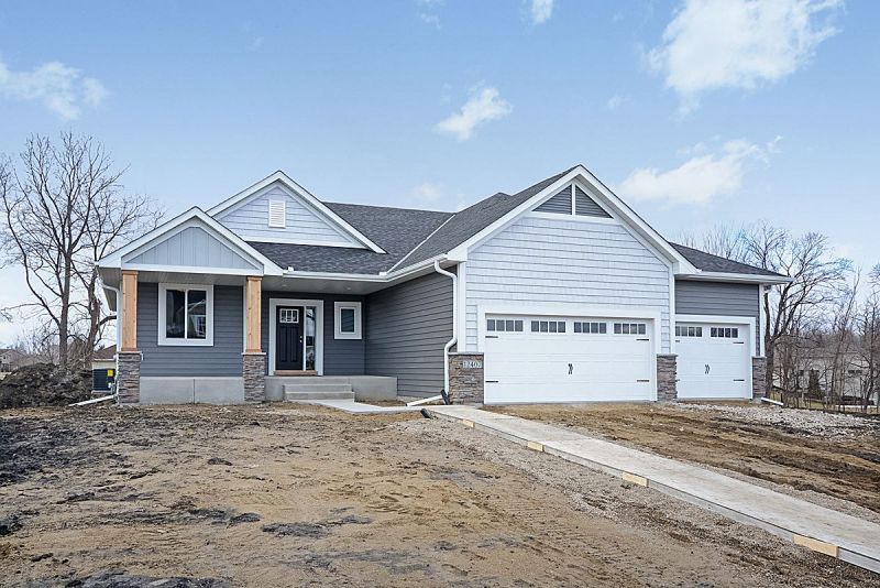 Christian Builders & Remodelers,55374