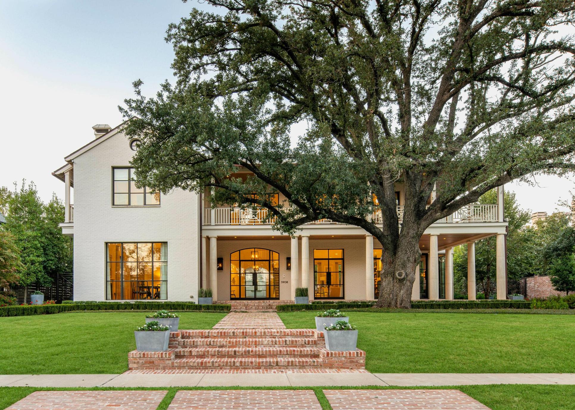 Coats Homes,75205