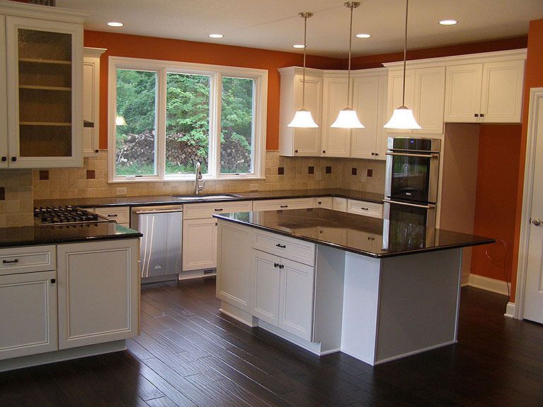 Colony Home Builders,44286