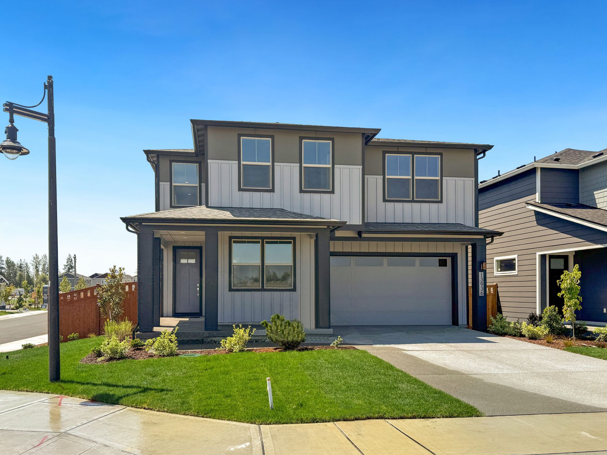 13936 178TH ST E:Elevation