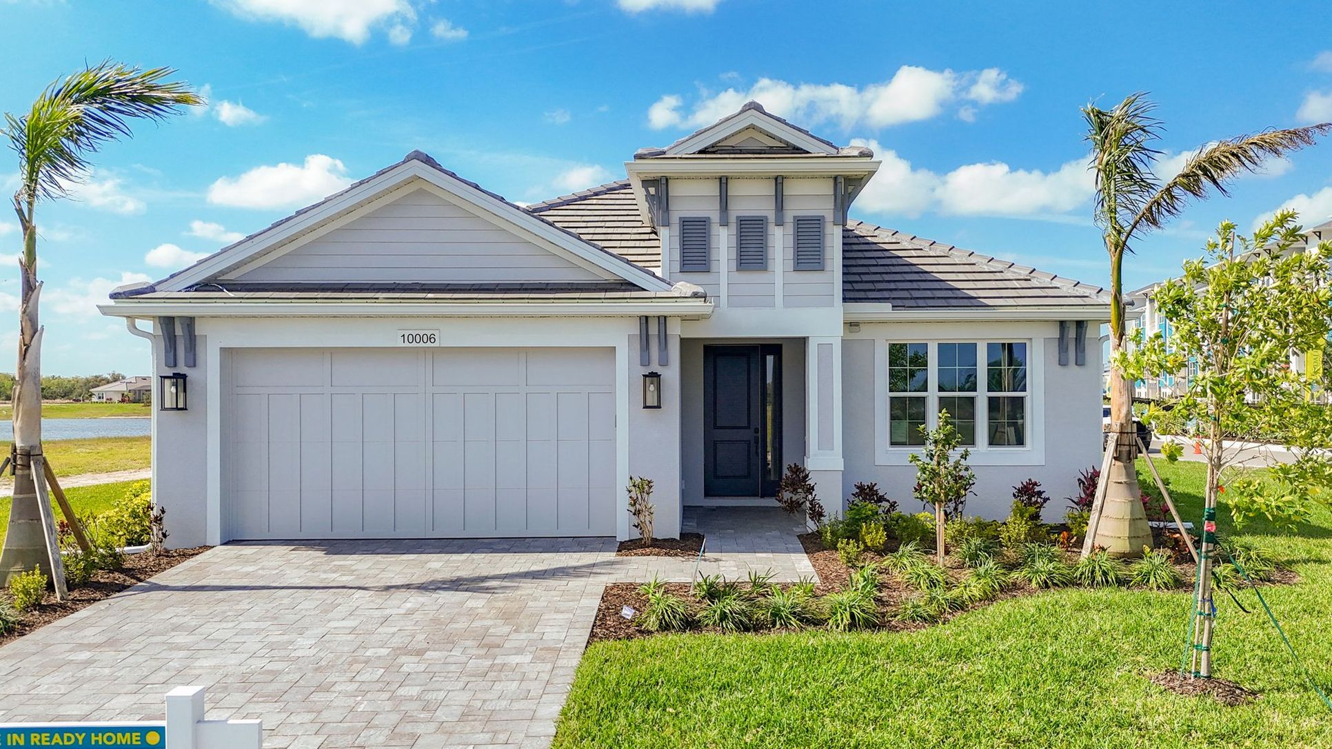 Interior:10006 Degas Terrace 13 P 2000