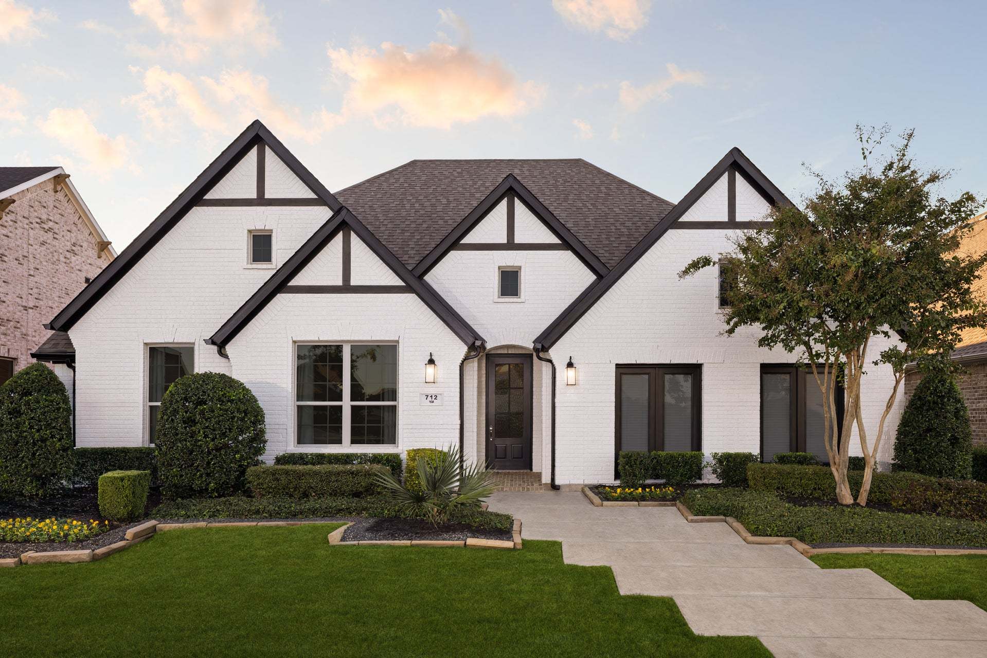 DFW_Pecan Square_Magnolia_712 Redbrick Ln