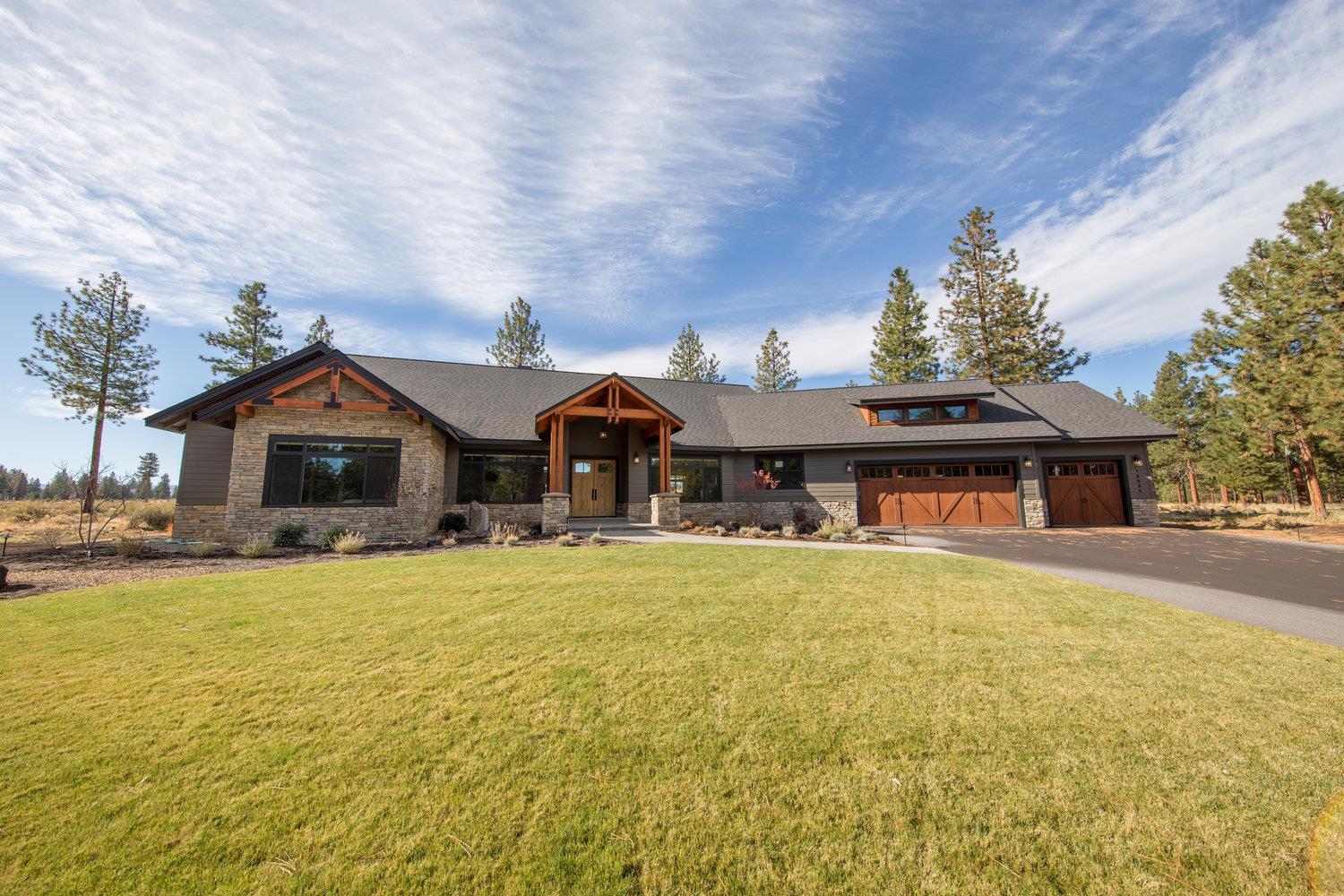 Craftsman Homes by Design,97759