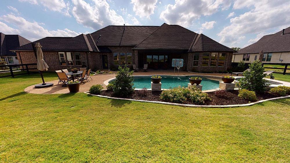 Crown Group LLC,76106