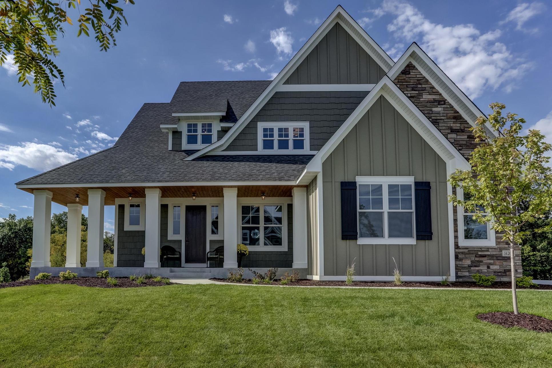 Cuddigan Custom Builders,55044