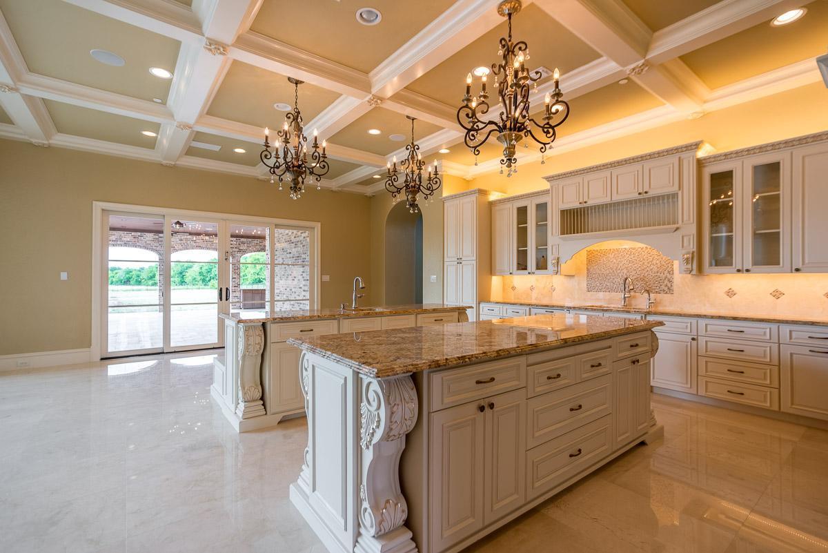 Custom Homes of Texas,75034