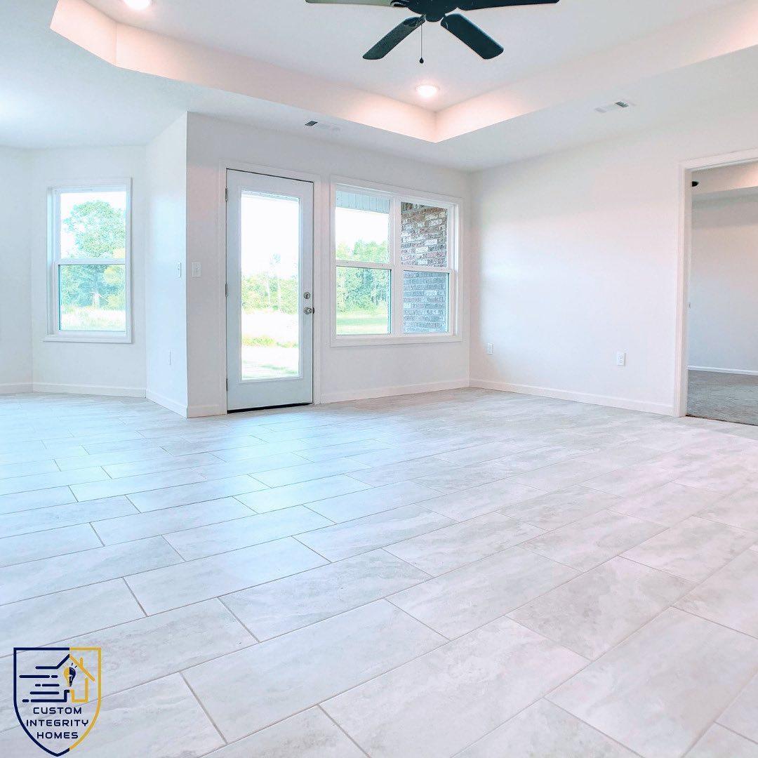 Custom Integrity Homes,72401