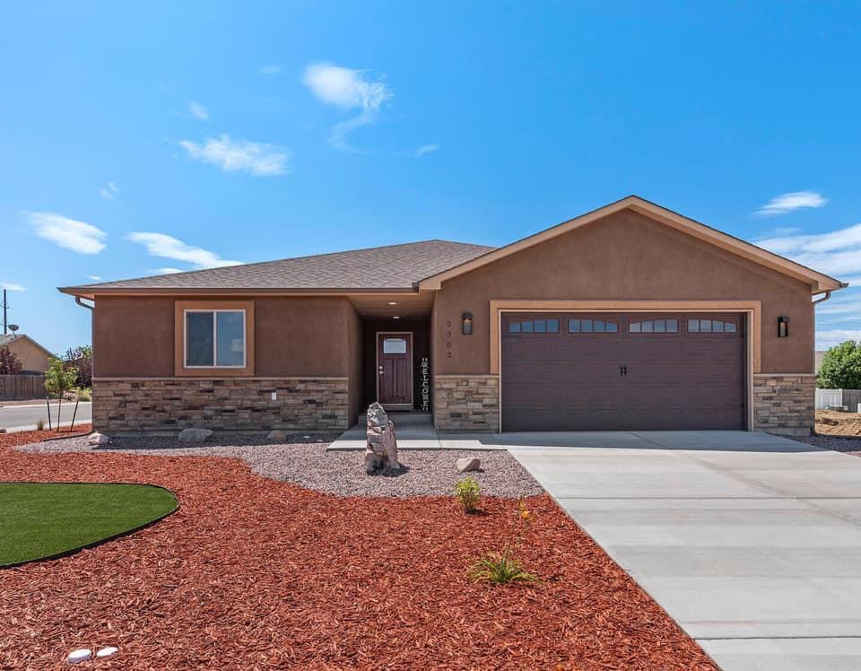 Cut Above Construction and Design,81007