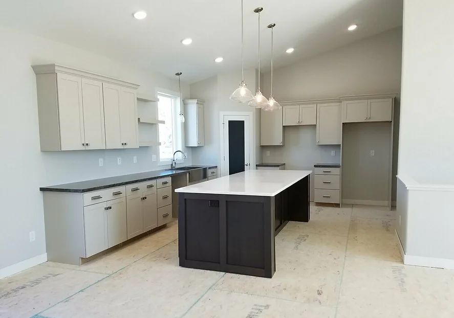 Dakota Custom Homes,58577