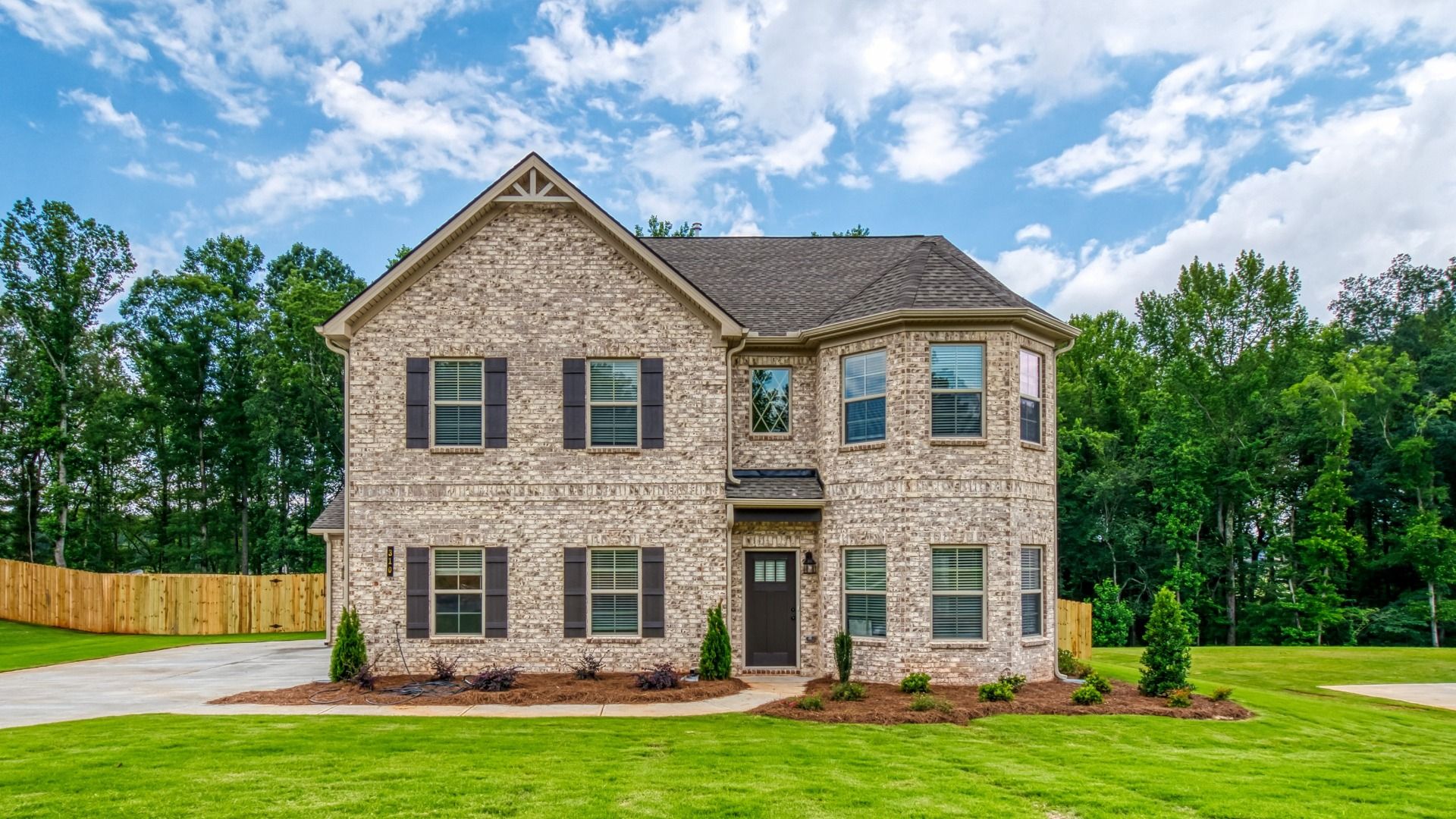 Traditions At Crystal Lake in Hampton, GA New Homes by DRB Homes