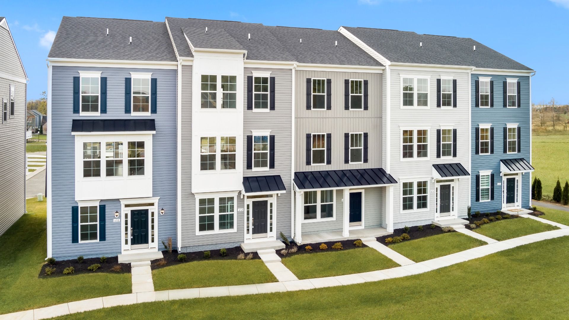 Front Elevation - Upton II