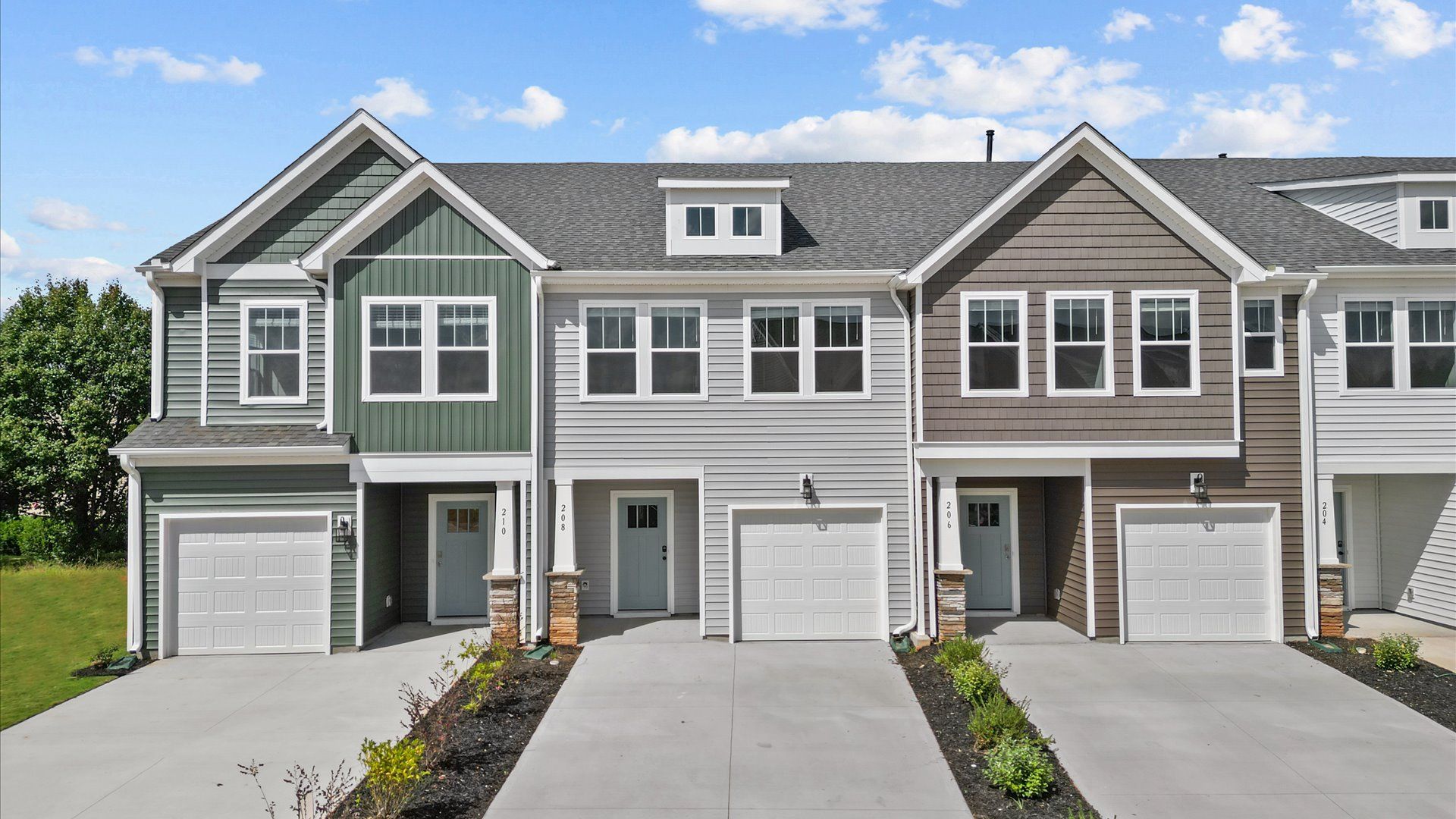 First-rate curb appeal with clean lines and a welcoming front entry:Highly desirable exterior with refined craftsmanship in a reputable neighborhood