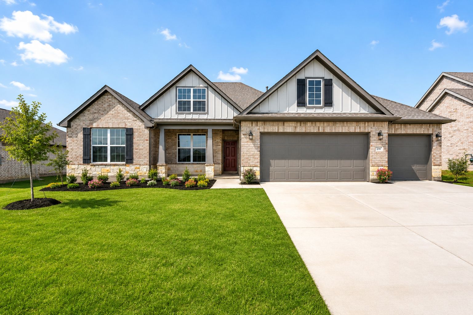 The Rockford Floor Plan with 3-Car Garage:The Rockford Floor Plan with 3-Car Garage