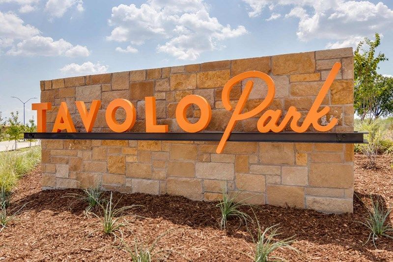 Tavolo Park - Entrance Monument