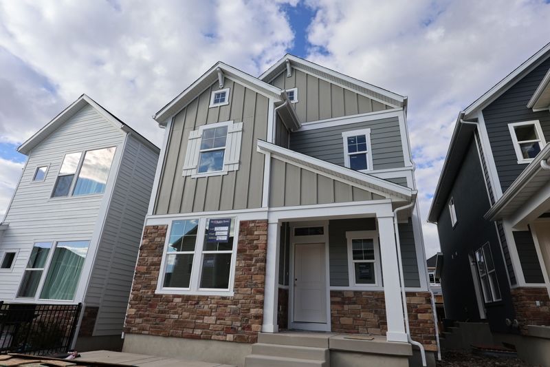 Exterior:Exterior Front