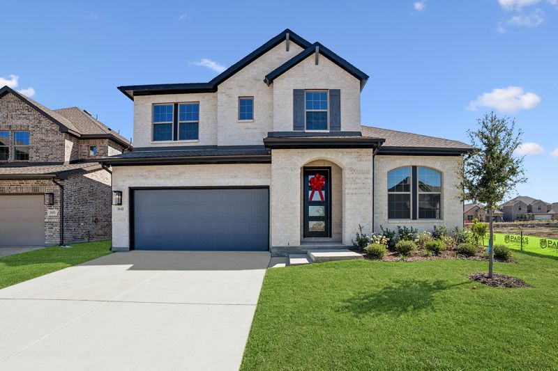 Exterior:Exterior Front