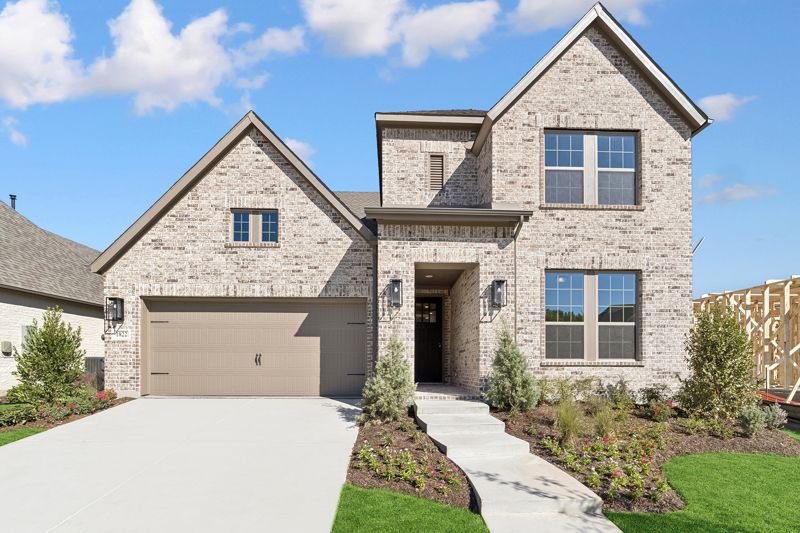 Exterior:Exterior Front