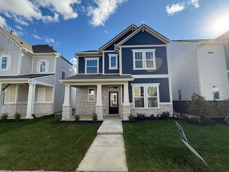 Exterior:Exterior Front
