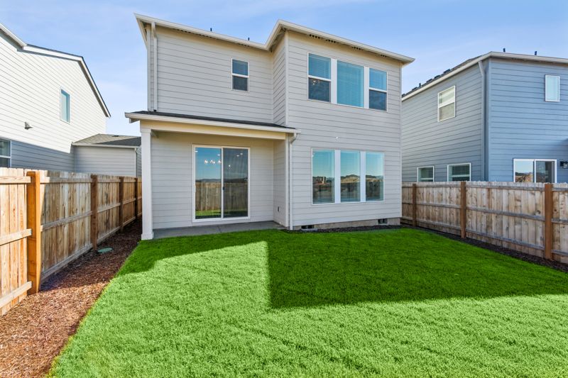 Exterior:Exterior Rear