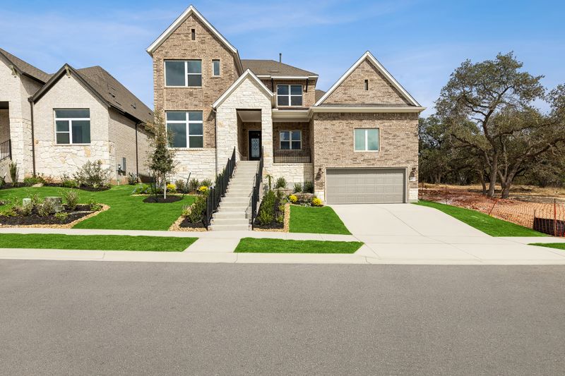 Exterior:Exterior Front