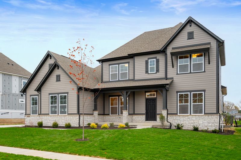 Exterior:Exterior Front