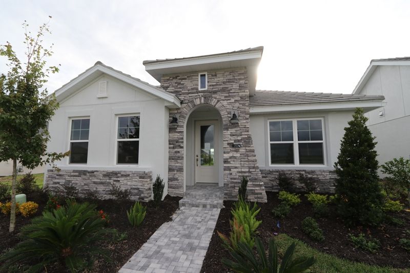 Exterior:Exterior Front