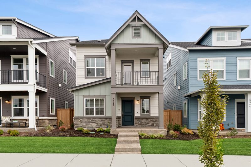 Exterior:Exterior Front